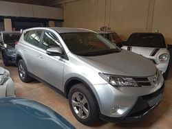 Argento Usata 2015 Toyota RAV4 Style Station wagon | 12.000 € (Buon prezzo)