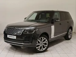 Grigio Usata 2018 Land Rover Range Rover Vogue SUV | 55.000 € (Buon prezzo)