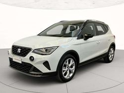 Bianco nevada nero midnight Usata 2024 Seat Arona FR SUV | 17.800 € (Buon prezzo)