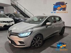 Grigio Usata 2018 Renault Clio IV Intens Tre volumi | 8490 € (Ottimo prezzo)