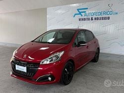 Rosso Usata 2018 Peugeot 208 Allure Due volumi | 7990 € (Ottimo prezzo)