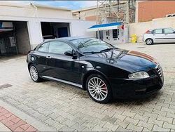 Nero Usata 2006 Alfa Romeo GT Coupé | 2500 € (Buon prezzo)
