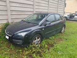 Nero Usata 2007 Ford Focus Tre volumi | 350 € (Super prezzo)