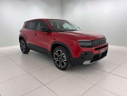 Ruby Nuova 2025 Jeep Avenger Altitude SUV | 26.900 € (Buon prezzo)