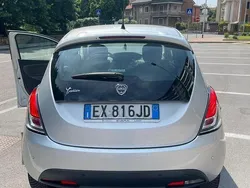 Usata 2015 Lancia Ypsilon Gold Due volumi | 6600 € (Buon prezzo)
