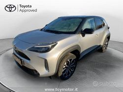 Grigio Usata 2022 Toyota Yaris Cross Trend SUV | 24.900 € (Cara)