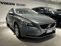 Grigio Usata 2016 Volvo V40 Business Edition Tre volumi | 9900 € (Buon prezzo)