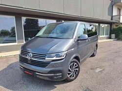 Grigio Usata 2020 VW Caravelle Monovolume | 41.900 € (Molto cara)