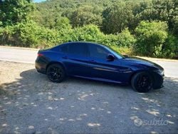 Blu Usata 2018 Alfa Romeo Giulia Veloce Tre volumi | 19.500 €