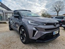 Grigio Usata 2025 Renault Captur Techno SUV | 20.400 € (Buon prezzo)