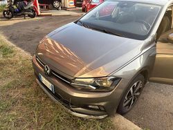 Grigio Usata 2021 VW Polo Highline Tre volumi | 13.000 € (Buon prezzo)