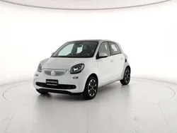 Bianco Usata 2014 Smart ForFour Passion Due volumi | 10.900 € (Cara)