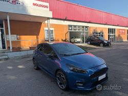 Blu Usata 2019 Ford Fiesta ST Tre volumi | 16.500 € (Ottimo prezzo)
