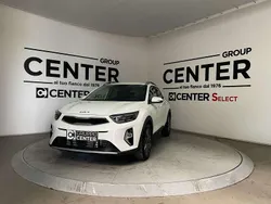 Grigio Nuova 2024 Kia Stonic SUV | 19.400 € (Buon prezzo)