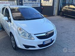Bianco Usata 2008 Opel Corsa Cosmo Tre volumi | 2900 € (Cara)
