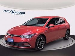 Kings red metallizzato Usata 2022 VW Golf Style Tre volumi | 21.300 € (Ottimo prezzo)