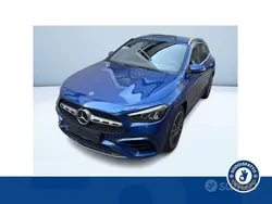 Blu Nuova 2025 Mercedes GLA200 AMG Line Premium SUV | 49.500 € (Buon prezzo)
