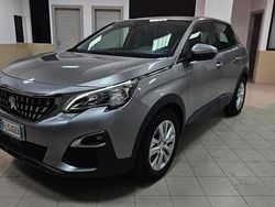 Grigio Usata 2017 Peugeot 3008 Business-Line SUV | 10.999 € (Buon prezzo)