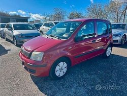 Rosso Usata 2009 Fiat Panda Active Tre volumi | 3500 € (Buon prezzo)