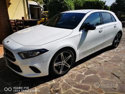 Bianco Usata 2023 Mercedes A180 Tre volumi | 29.900 € (Cara)