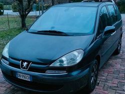 Nero Usata 2008 Peugeot 807 Monovolume | 1500 €