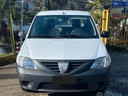 Usata 2011 Dacia Logan Pick-Up Pick-up | 7200 €