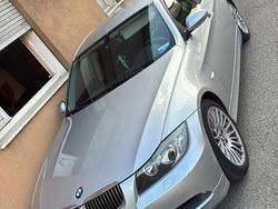 Grigio Usata 2006 BMW 320 Tre volumi | 3000 € (Ottimo prezzo)
