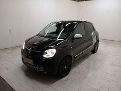 Nero Usata 2022 Renault Twingo Urban Night Due volumi | 13.990 € (Molto cara)