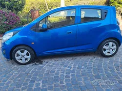 Blu/azzurro Usata 2011 Chevrolet Spark LS Due volumi | 3500 € (Buon prezzo)