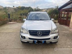 Grigio Usata 2007 Mercedes ML280 SUV | 7000 € (Cara)