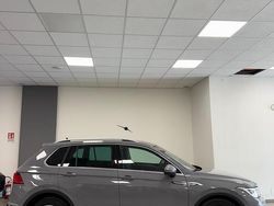 Grigio Usata 2021 VW Tiguan Elegance SUV | 23.990 € (Ottimo prezzo)