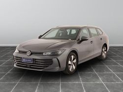 Grigio Usata 2024 VW Passat Business Station wagon | 34.900 € (Buon prezzo)