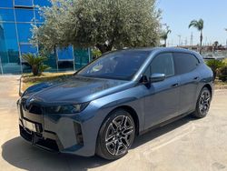 Blu Nuova 2025 BMW iX M Sport SUV | 89.900 € (Cara)