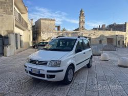 Bianco Usata 2004 Fiat Panda Tre volumi | 3500 € (Buon prezzo)