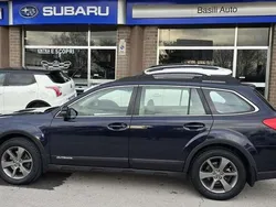 Blu/azzurro Usata 2015 Subaru Outback Exclusive+ SUV | 10.900 € (Buon prezzo)