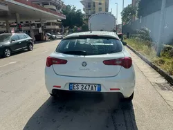 Usata 2013 Alfa Romeo Giulietta Due volumi | 6500 €