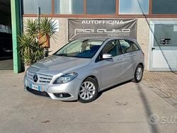 Grigio Usata 2013 Mercedes B180 Premium Monovolume | 8970 € (Buon prezzo)