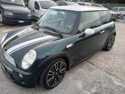 Verde Usata 2005 Mini One D Due volumi | 2200 € (Ottimo prezzo)