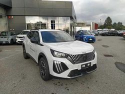 Bianco Usata 2024 Peugeot 2008 Allure SUV | 29.950 €