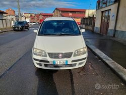Bianco Usata 2011 Fiat Idea Active Monovolume | 2500 € (Buon prezzo)