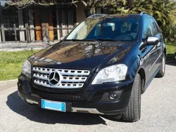 Usata 2009 Mercedes ML320 SUV | 10.000 € (Buon prezzo)