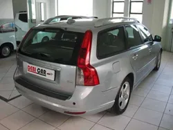 Grigio Usata 2011 Volvo V50 R-Design Station wagon | 4499 € (Buon prezzo)