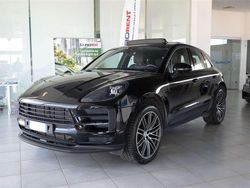 Nero Usata 2021 Porsche Macan SUV | 63.900 € (Cara)