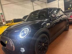 Nero Usata 2021 Mini Cooper SE Hype Due volumi | 16.600 € (Buon prezzo)