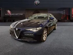 Blu/azzurro Usata 2020 Alfa Romeo Giulia Executive Tre volumi | 29.900 € (Buon prezzo)