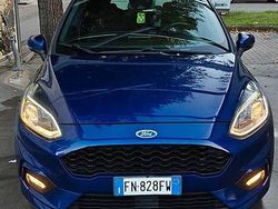 Blu Usata 2018 Ford Fiesta ST-Line Due volumi | 6400 € (Buon prezzo)