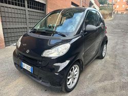Nero Usata 2009 Smart ForTwo Coupé Passion Due volumi | 3999 € (Buon prezzo)