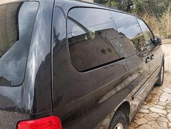 Nero Usata 2005 Kia Carnival Monovolume | 500 €