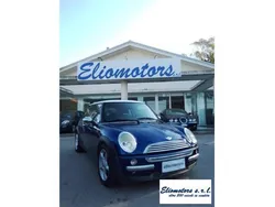 Blu/azzurro(met.) Usata 2004 Mini Cooper Due volumi | 4900 € (Cara)