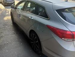 Usata 2013 Hyundai i40 Station wagon | 8000 € (Cara)